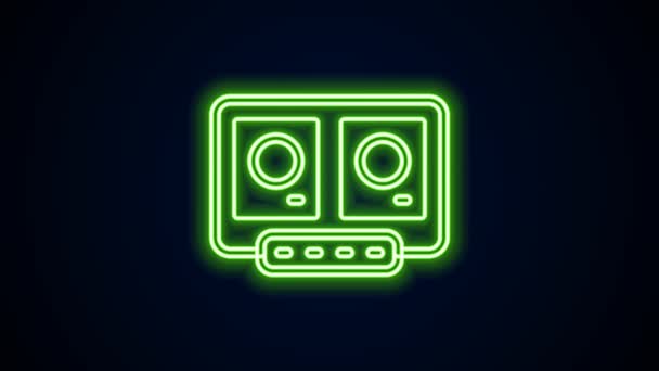 Glödande neon line DJ fjärrkontroll för att spela och blanda musik ikon isolerad på svart bakgrund. DJ mixer komplett med vinylspelare och fjärrkontroll. 4K Video motion grafisk animation — Stockvideo