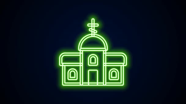 Icono de edificio de la iglesia de línea de neón brillante aislado sobre fondo negro. Iglesia Cristiana. Religión de la iglesia. Animación gráfica de vídeo 4K — Vídeos de Stock