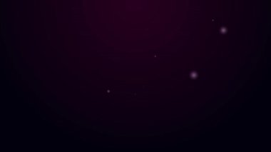 Parlayan neon hattı. Siyah arka planda izole edilmiş bir su ikonu şişesi. Soda su içme tabelası. 4K Video hareketli grafik canlandırması