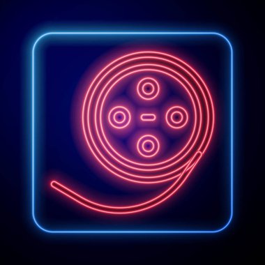 Parlayan neon film makarası simgesi siyah arkaplanda izole edildi. Vektör.