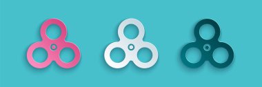 Kağıt kesiği Fidget döndürme simgesi mavi arkaplanda izole edildi. Stres giderici oyuncak. Moda bir el çevirme makinesi. Kağıt sanatı tarzı. Vektör