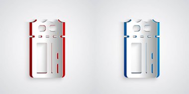 Kağıt kesilmiş sinema bileti simgesi gri arka planda izole edildi. Kağıt sanatı tarzı. Vektör.