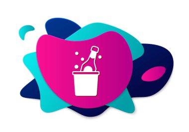 Beyaz arka planda izole edilmiş buz kovası ikonundaki şampanya şişesi. Sıvı şekilli soyut pankart. Vektör