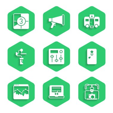 Ses karıştırıcı kontrolörü, video kaydedici dizüstü bilgisayar, Gimbal dengeleyici kamera, sahne arkası, müzik dalgası dengeleyicisi, oyuncu fragmanı ve eski film geri sayım çerçeve simgesi için ayarla. Vektör