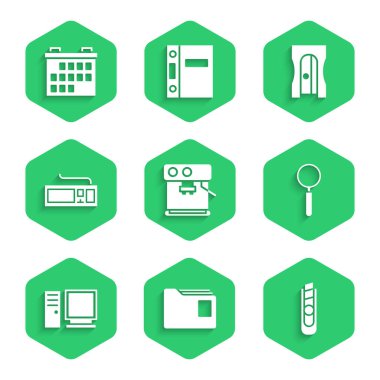 Kahve makinesi, belge klasörü, kırtasiye bıçağı, büyüteç, bilgisayar monitörü, klavye, kalem açacağı ve takvim simgesi. Vektör