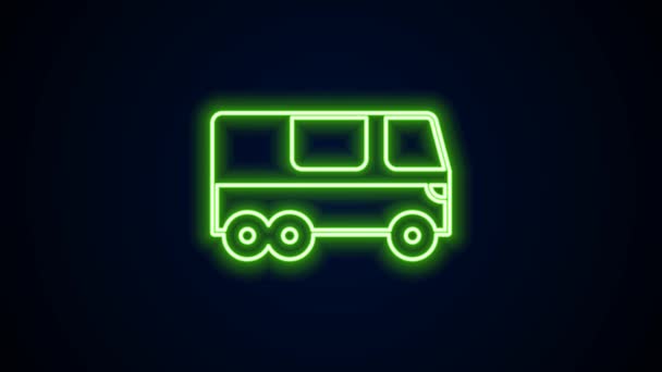 黒の背景に孤立したネオンラインバスアイコンを光る。輸送コンセプト。バスツアー輸送。観光や公共車両のシンボル。4Kビデオモーショングラフィックアニメーション — ストック動画