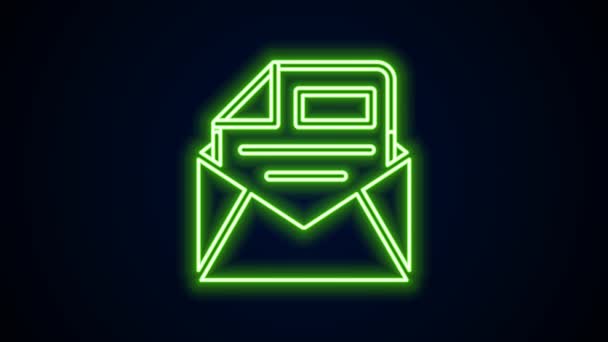 Gloeiende neon lijn Mail en e-mail icoon geïsoleerd op zwarte achtergrond. Envelop symbool e-mail. E-mailbericht teken. 4K Video motion grafische animatie — Stockvideo