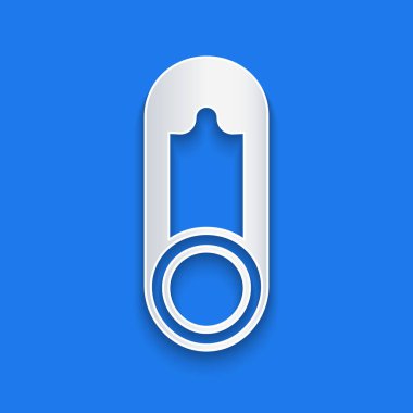 Kağıt kesiği Bebek giysileri iğne simgesi mavi arka planda izole. Klasik kapalı çelik çengelli iğne. Kağıt sanatı tarzı. Vektör