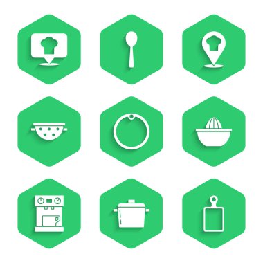 Kesme tahtası, tencere, meyve sıkacağı, kahve makinesi, mutfak süzgeci, konumu ve ikonu olan aşçı şapkası. Vektör