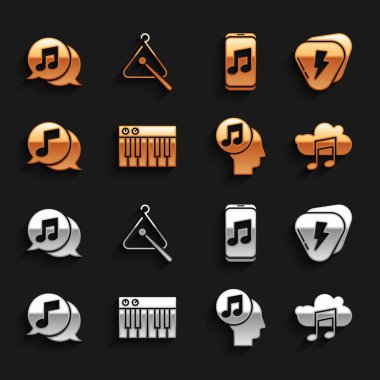 Set Music synthesizer, Guitar Pick, streaming service, müzikal nota insan kafası, konuşma balonu, oyuncu ve Üçgen müzik aleti ikonu. Vektör
