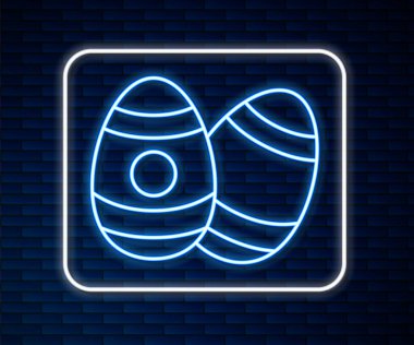 Parlayan neon hattı Paskalya yumurtası simgesi tuğla duvar arkasında izole edilmiş. Mutlu Paskalyalar. Vektör