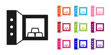 Beyaz arka planda izole edilmiş altın külçeli siyah kasa. Bankada değerli metaller var. Metalik hazine. Güvenilir veri koruması. Simgeleri renklendirin. Vektör