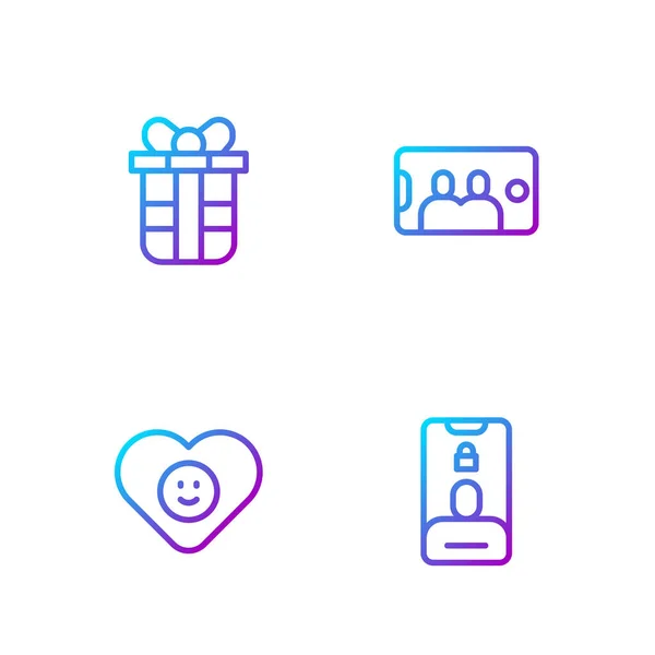 Set line Incoming call on mobile, Good relationship, Gift box and Selfie. Gradient color icons. Vector — Stock Vector