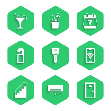 Otel kapı kilidi anahtarı, klima, kablosuz cep telefonu, merdivenler, lütfen rahatsız etmeyin, rezervasyon takvimi ve kokteyl ikonu. Vektör