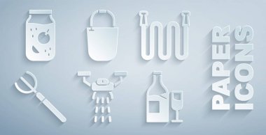 Akıllı çiftliği drone, bahçe hortumu, yaba, şarap şişesi camı, kova ve reçel kavanozu ikonu ile kurun. Vektör