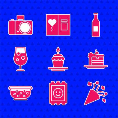 Keki yanan mumlarla, LSD asit iziyle, şenlikli konfetilerle, kokteyl kasesiyle, alkollü kokteyl içeceğiyle, bira şişesiyle ve fotoğraf makinesi ikonuyla hazırla. Vektör