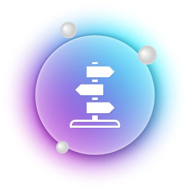 Beyaz Yol trafik tabelası. Beyaz arkaplanda sinyal simgesi izole edildi. İşaretçi sembolü. İzole sokak bilgi levhası. Yön tabelası. Mavi ve mor eğimli çember arkaplan. Vektör.