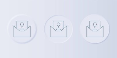 Gri arka planda Gri Davetiye simgesi izole edildi. Kutlama için davetiye ya da tebrik kartı şablonu. Kare düğmelere simgeleri yerleştir. Vektör.