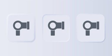 Gri saç kurutma makinesi ikonu gri arkaplanda izole edilmiş. Saç kurutma makinesi tabelası. Saç kurutma sembolü. Sıcak hava üflüyor. Kare düğmelere simgeleri yerleştir. Vektör.