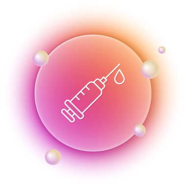 Beyaz arka planda beyaz şırınga simgesi izole edildi. Aşı için şırınga, aşı, iğne, grip aşısı. Tıbbi ekipman. Turuncu ve pembe eğimli çember arka planı. Vektör.