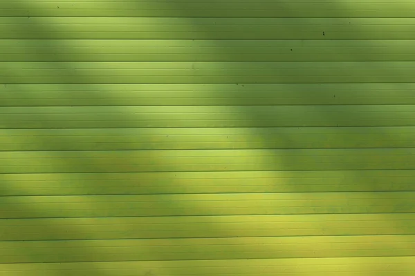 Зелена Смугаста Поверхня Сонячний День — стокове фото