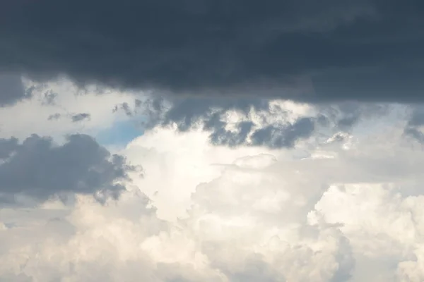 volumetric beautiful clouds are dark and light, beautiful clouds in bad weather