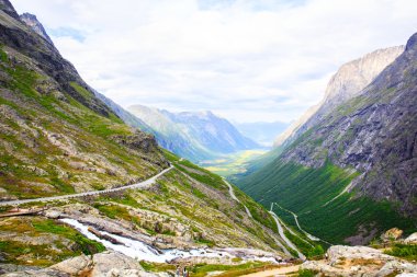 Trollstigen yüksekliği görünümünden