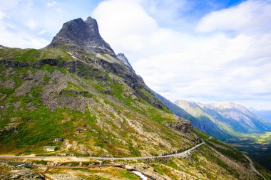 Trollstigen yüksekliği görünümünden