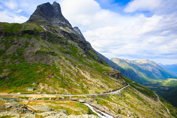 The view from the height of the trollstigen — Stock Photo, Image
