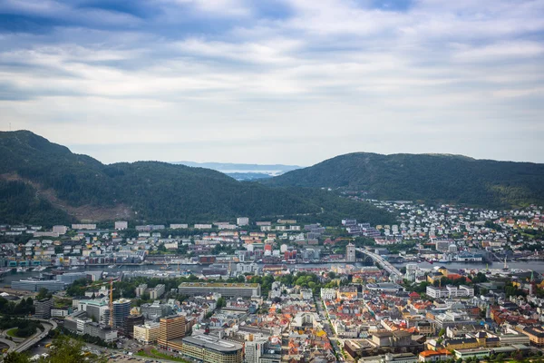 Blick von oben auf die Stadt Bergen. Norwegen — Stockfoto