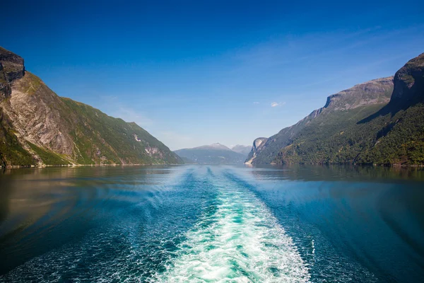 Prachtige fjorden van Noorwegen — Stockfoto