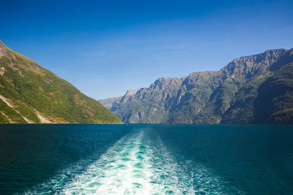 Prachtige fjorden van Noorwegen — Stockfoto