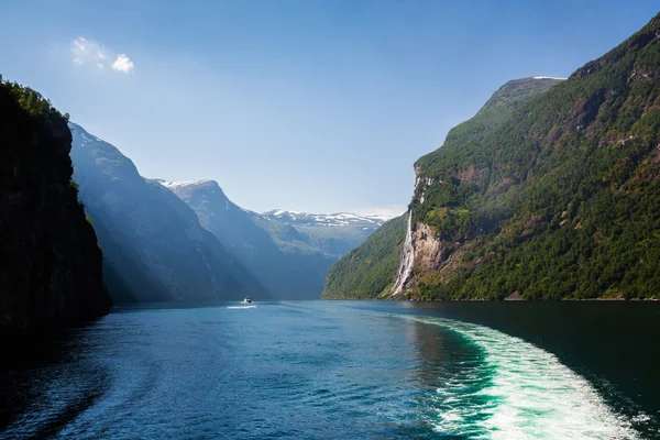 Norveç'in güzel fiyortları — Stok fotoğraf