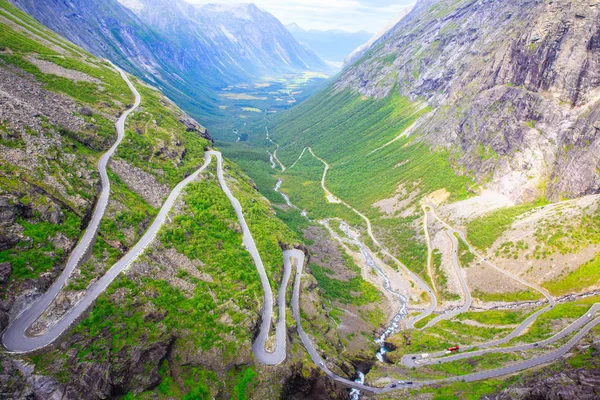 The view from the height of the trollstigen — Stock Photo, Image