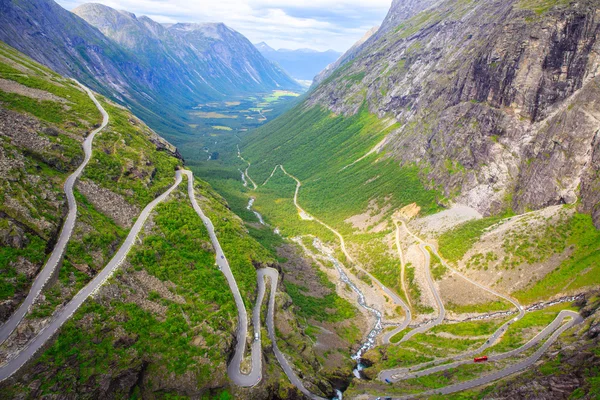 The view from the height of the trollstigen — Stock Photo, Image