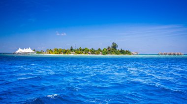 Soliter Island ve Bungalov Denize . 