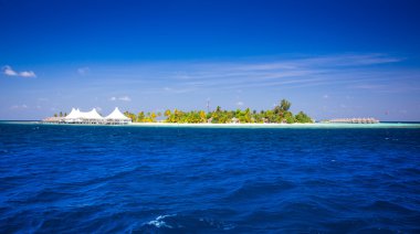 Soliter Island ve Bungalov Denize . 