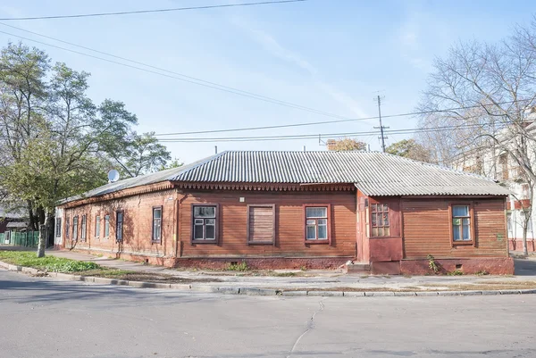 Houten huis in Chernigov. Oekraïne — Stockfoto