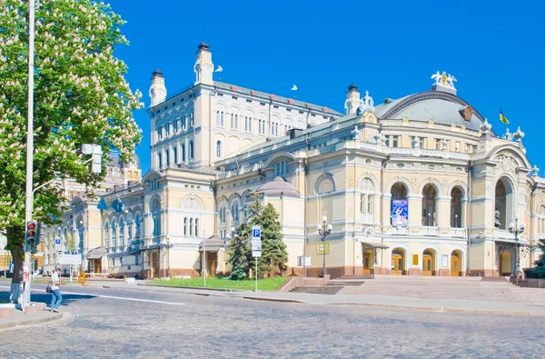 Opera i Kiev — Stockfoto