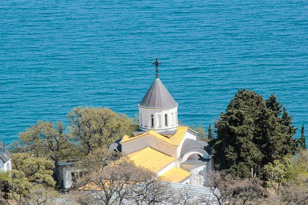 Покровская Церковь Селе Нижняя Ореанда Близ Ялты Крым — стоковое фото