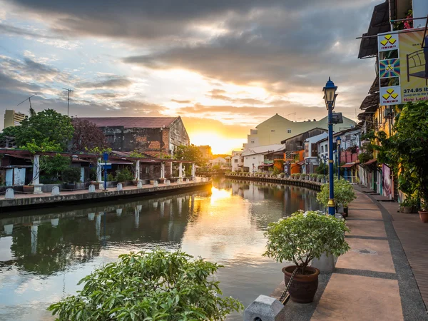 MALACCA, MALAYSIA - February 29: Early morning with sunrise alon — Stock Photo, Image