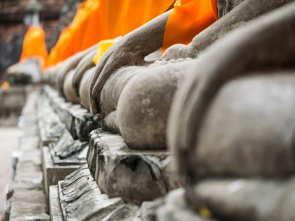 Buddha statue in Wat Yai Chai Mongkol — Stock Photo, Image