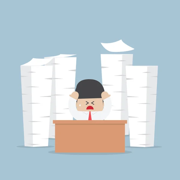 Yorgun ve meşgul işadamı iş yığınları ile yapmak