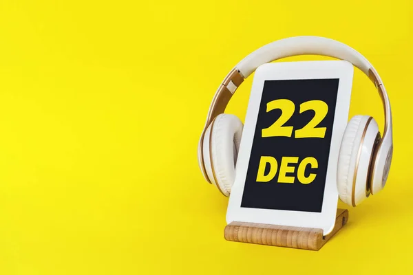 Diciembre Día Del Mes Fecha Del Calendario Auriculares Elegantes Tableta — Foto de Stock