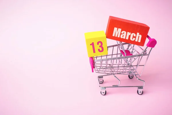 Marzo Día Del Mes Fecha Del Calendario Cerrar Carrito Compras — Foto de Stock