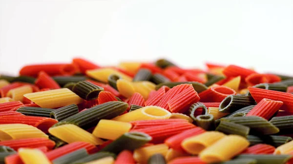 Farbige Trockene Italienische Pasta Nahaufnahme — Stockfoto