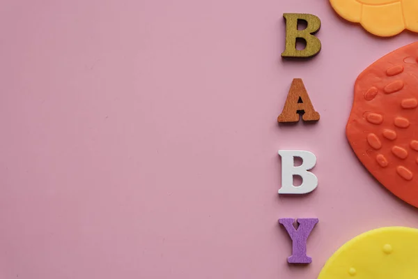 Kindheit Liebe Pflege Hygiene Säuglinge Das Wort Babyzähne Aus Farbigen — Stockfoto