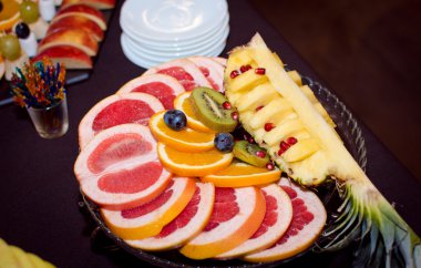3sliced meyve tabağı