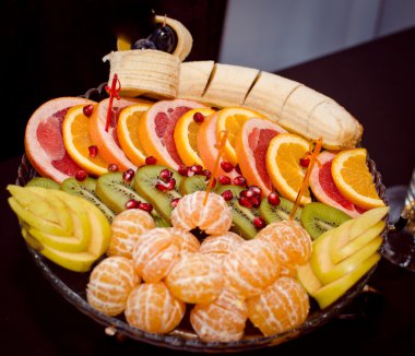 2sliced meyve tabağı