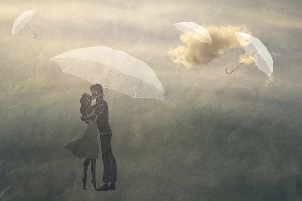 夫妇下伞、 纹理纸、 复古、 浪漫、 男人和恋爱中的女人的爱情 — 图库照片#